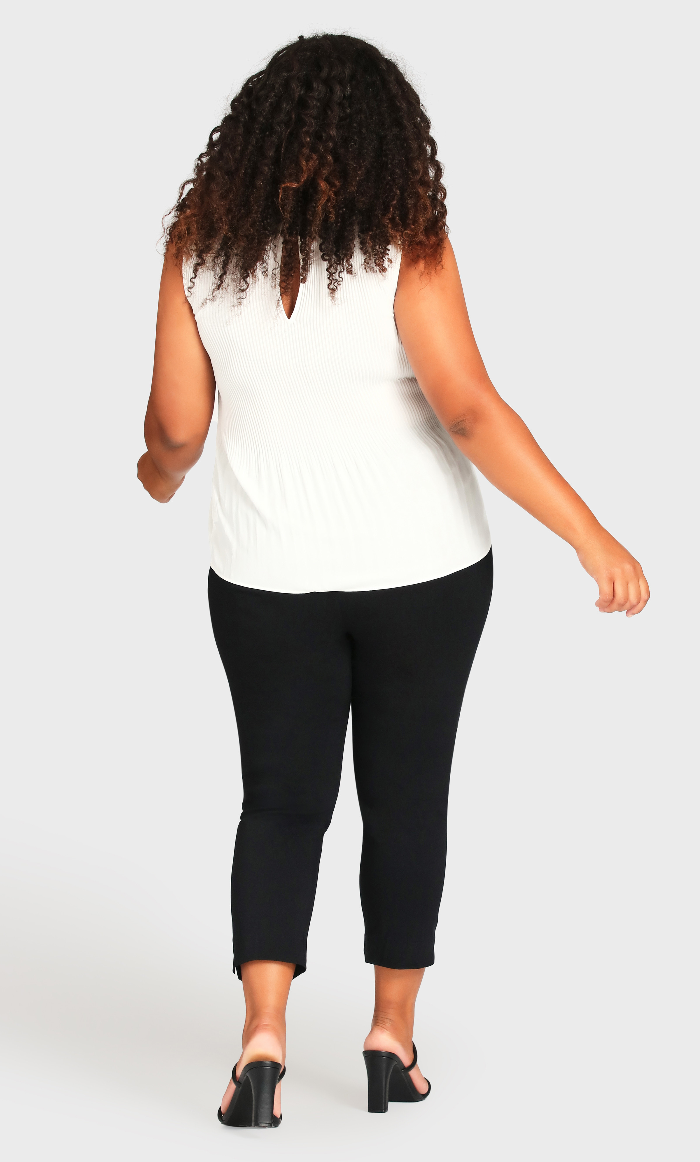 Plus Size Super Stretch Black Crop Pant